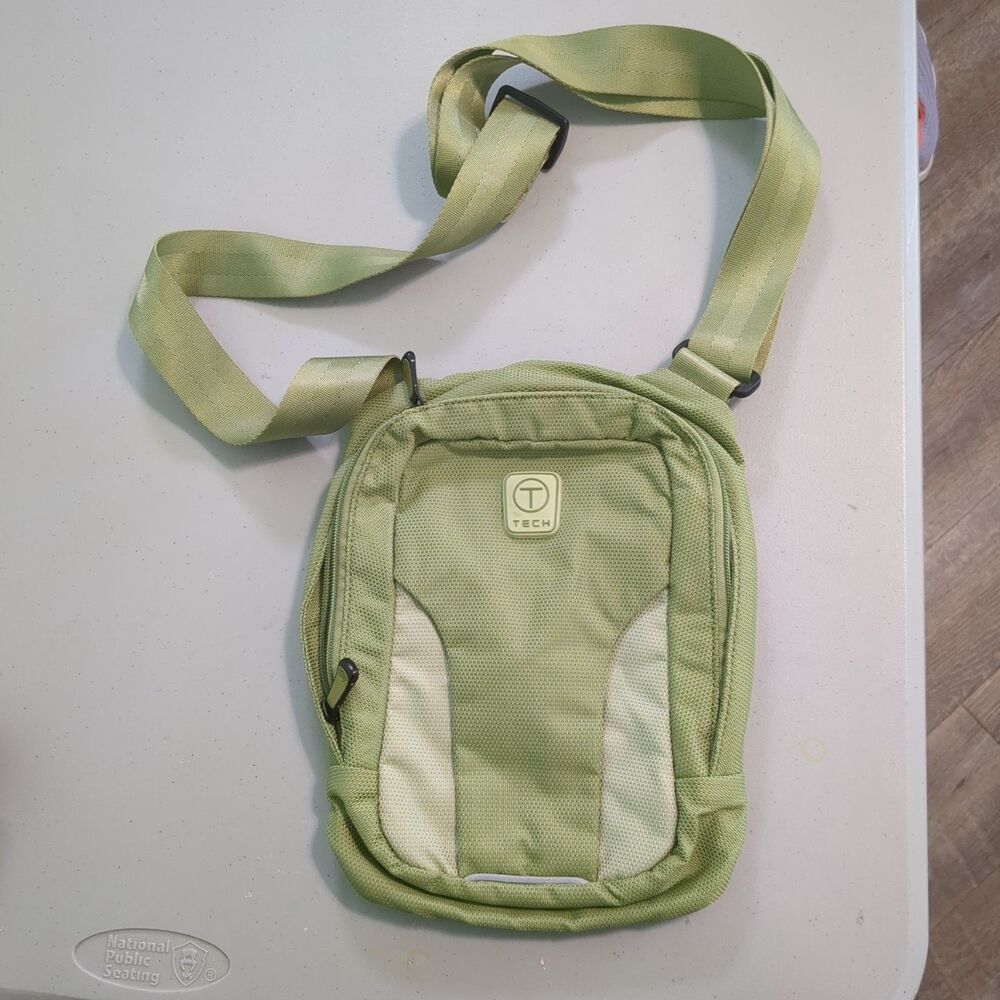 Tech by tumi crossbody messager bag green